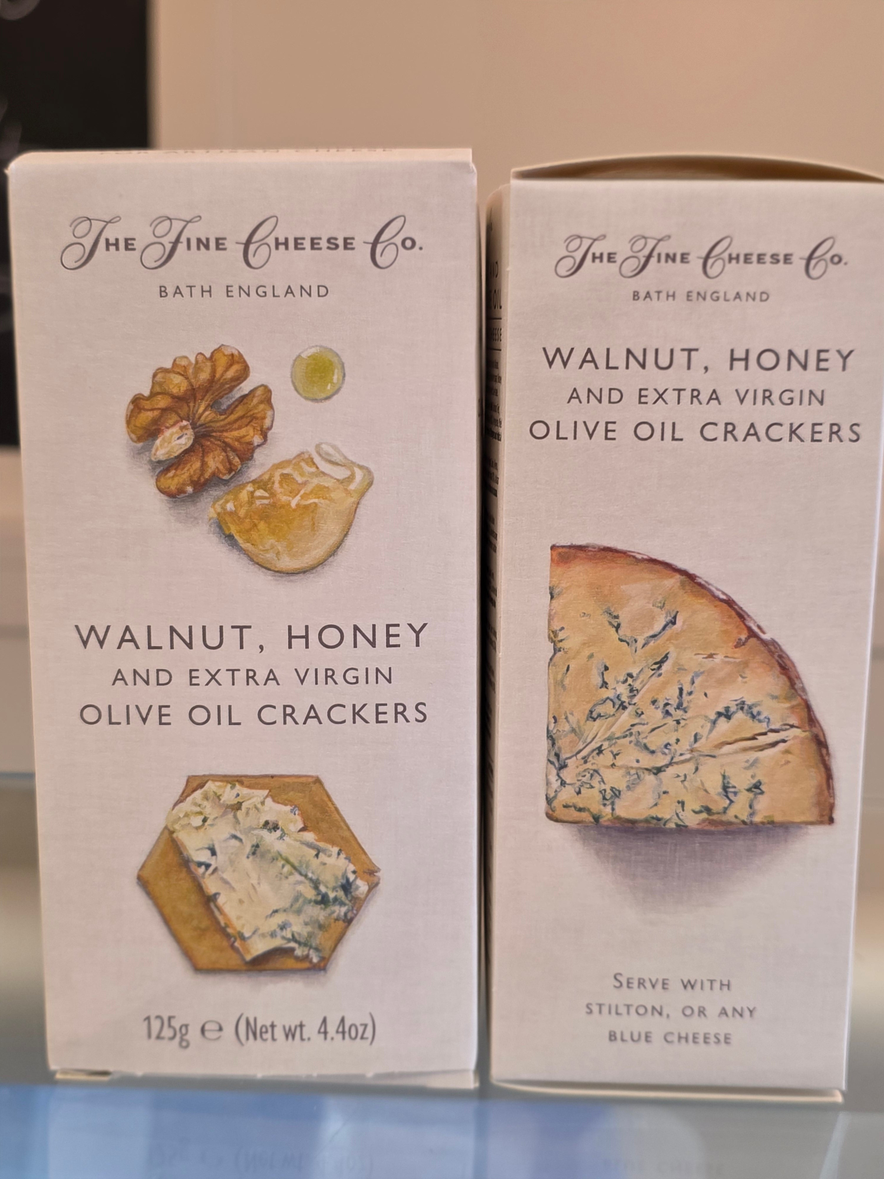 Blasus - Walnut, honey and extra Virgin Olive oil crackers